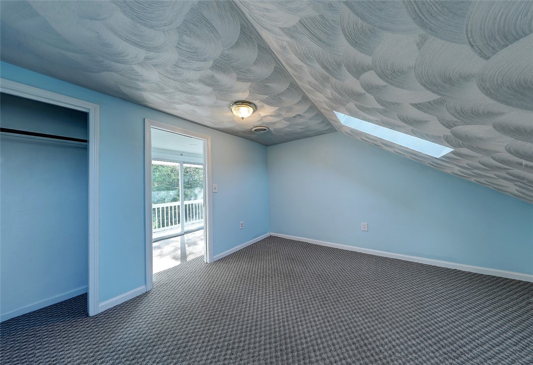 1393 Mendon Road Cumberland, RI 02864 - Photo 14 of 23