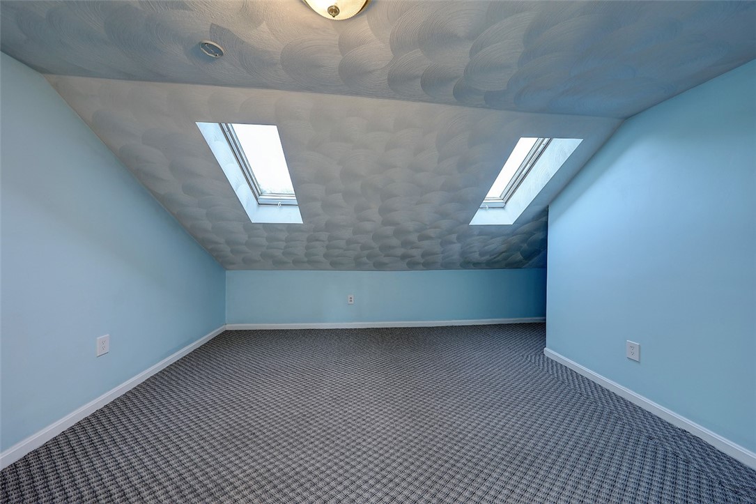 1393 Mendon Road Cumberland, RI 02864 - Photo 17 of 23