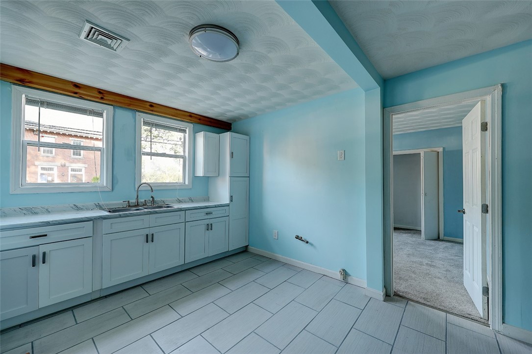 1393 Mendon Road Cumberland, RI 02864 - Photo 20 of 23