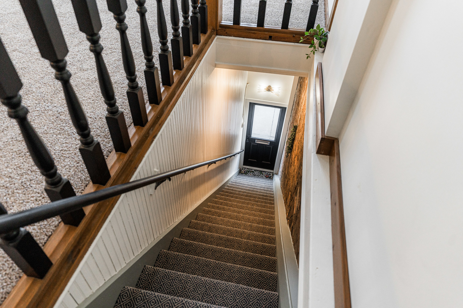 318 West State Street, Unit 318 Sycamore, IL 60178 - Photo 19 of 21 a view of entryway