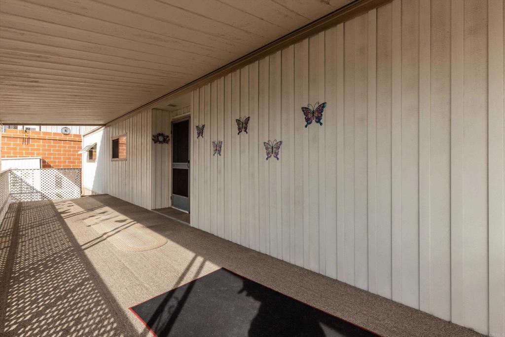 65 Brookside Lane Oceanside, CA 92056 - Photo 6 of 28 a view of a hallway