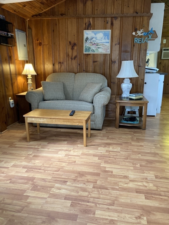 12 Thompson Road, Unit C Bourne, MA 02532 - Photo 8 of 14 Gallery Image 8