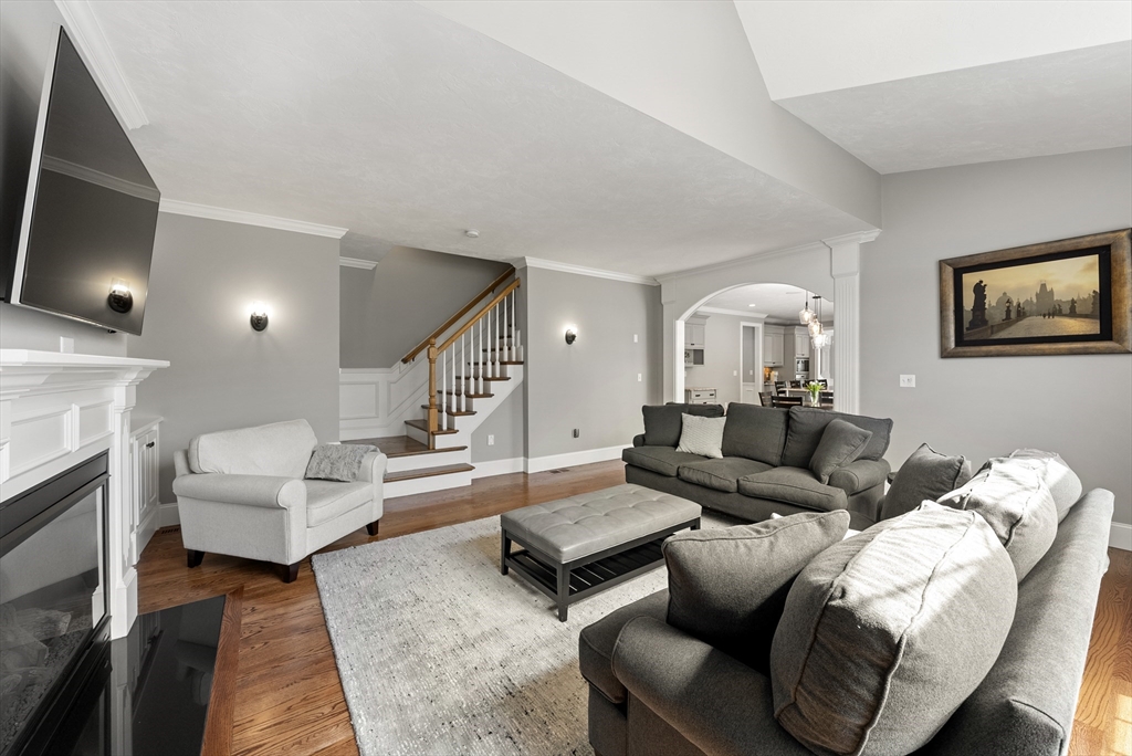 36 Connelly Hill Road Hopkinton, MA 01748 - Photo 17 of 41 Gallery Image 17