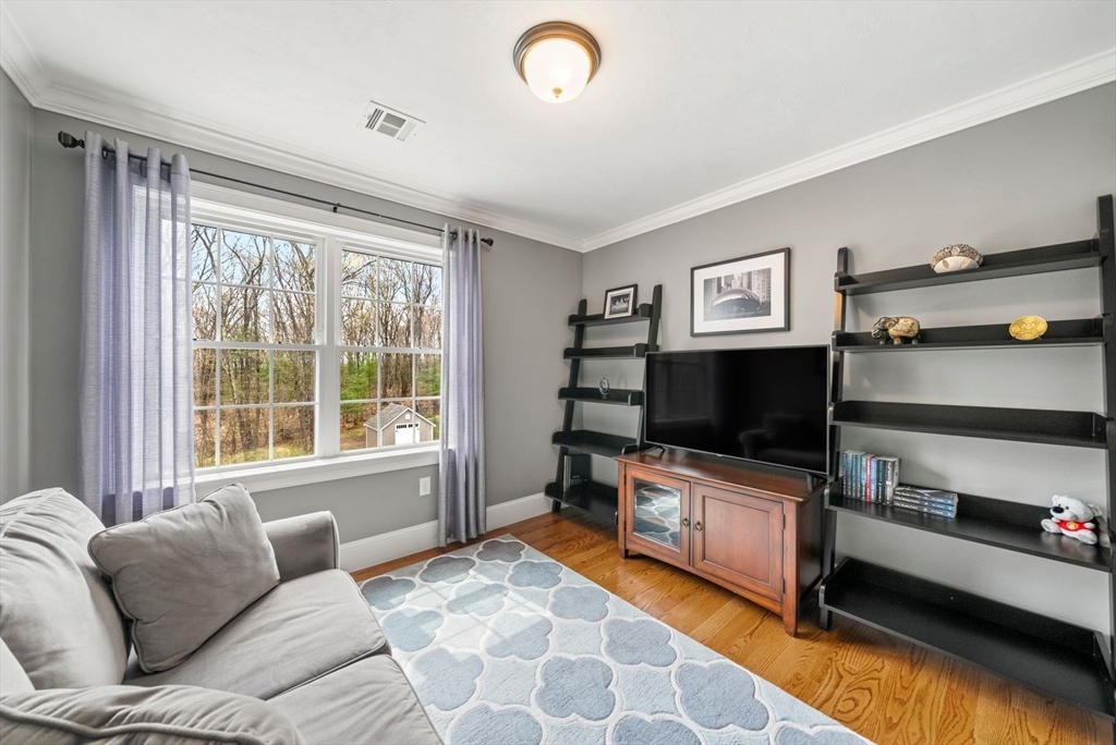 36 Connelly Hill Road Hopkinton, MA 01748 - Photo 22 of 41 Gallery Image 22
