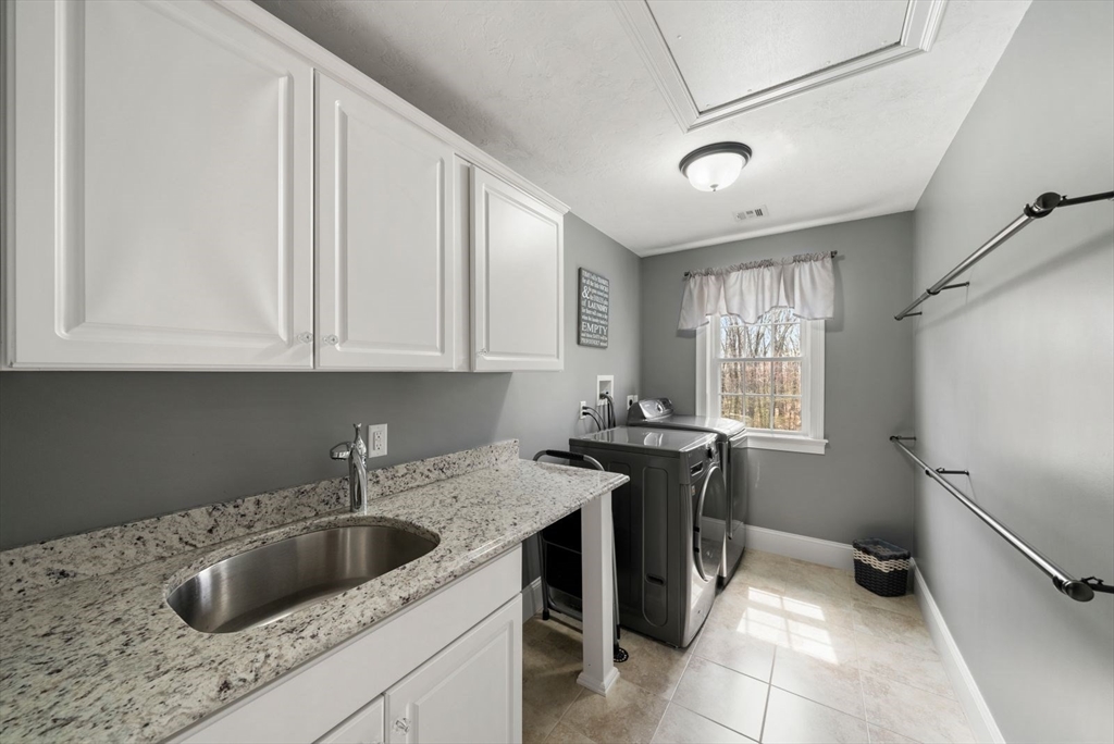 36 Connelly Hill Road Hopkinton, MA 01748 - Photo 23 of 41 Gallery Image 23