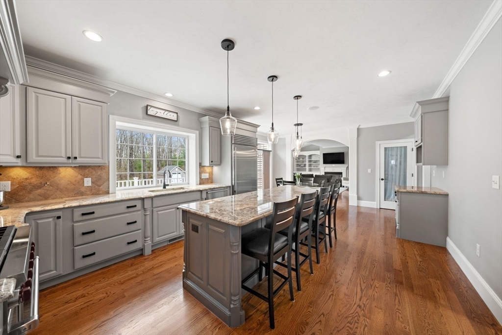 36 Connelly Hill Road Hopkinton, MA 01748 - Photo 9 of 41 Gallery Image 9