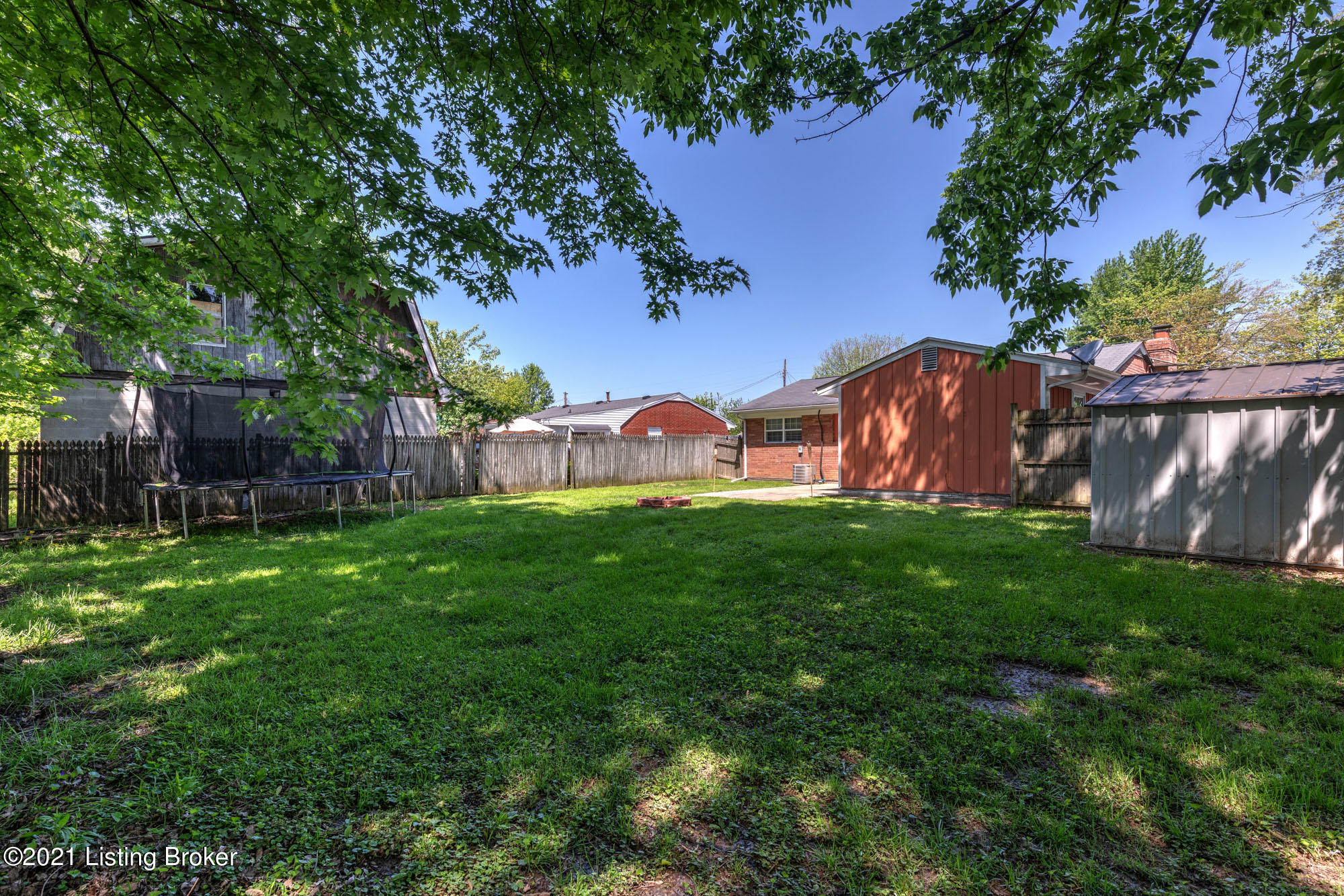 345 Meadowood Road Louisville, KY 40229 - Photo 35 of 35 Meadow035