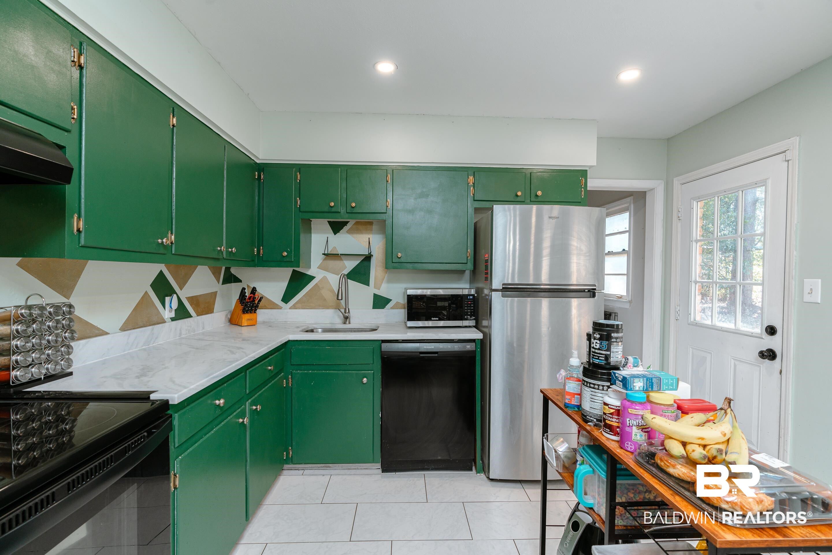 853 Wendover Road Mobile, AL 36608 - Photo 11 of 32