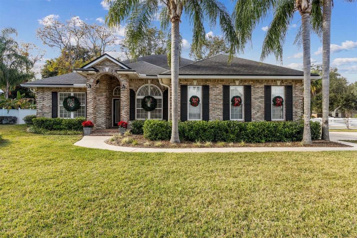 96286 Springwood Lane Fernandina Beach, FL 32034 - Photo 16 of 59 Curb appeal for days!