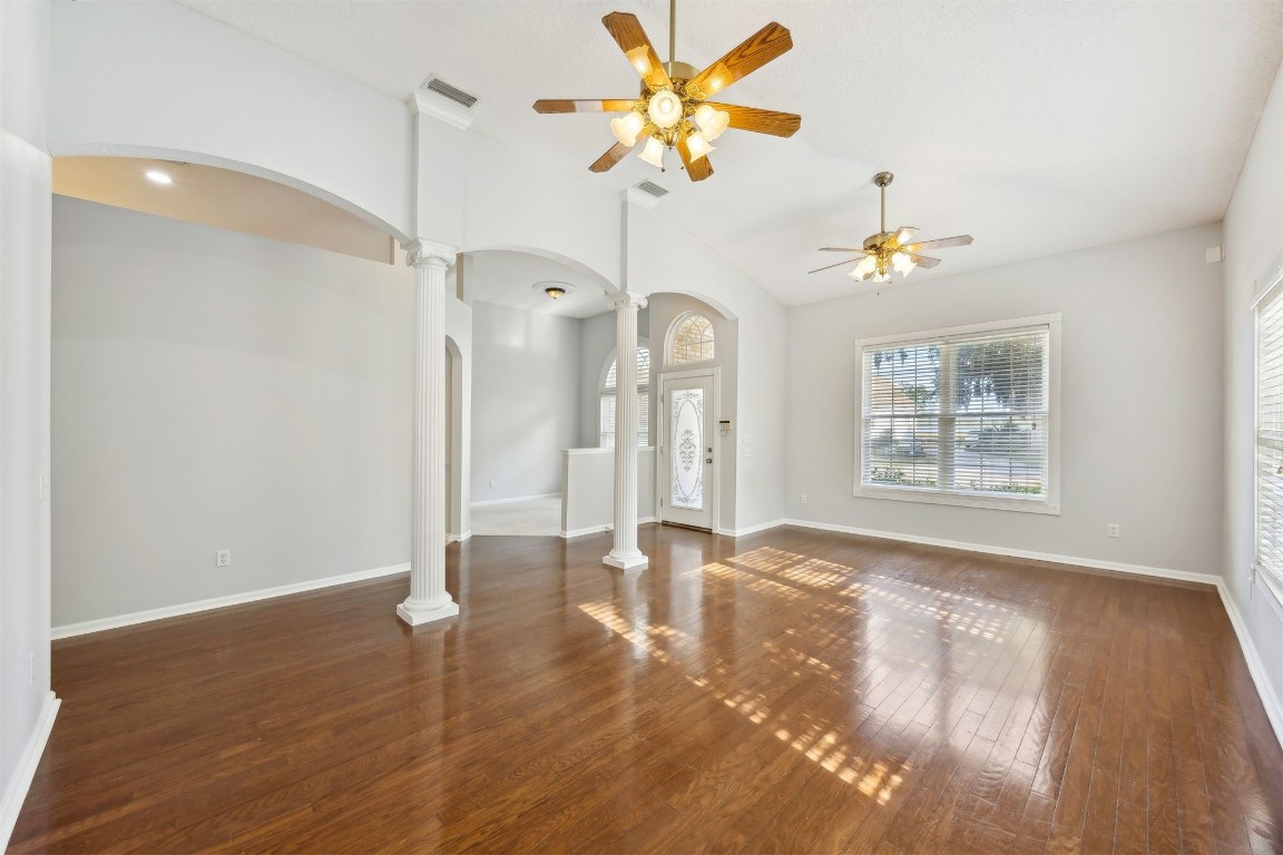 96286 Springwood Lane Fernandina Beach, FL 32034 - Photo 20 of 59 Great space with hardwood floors and natural light