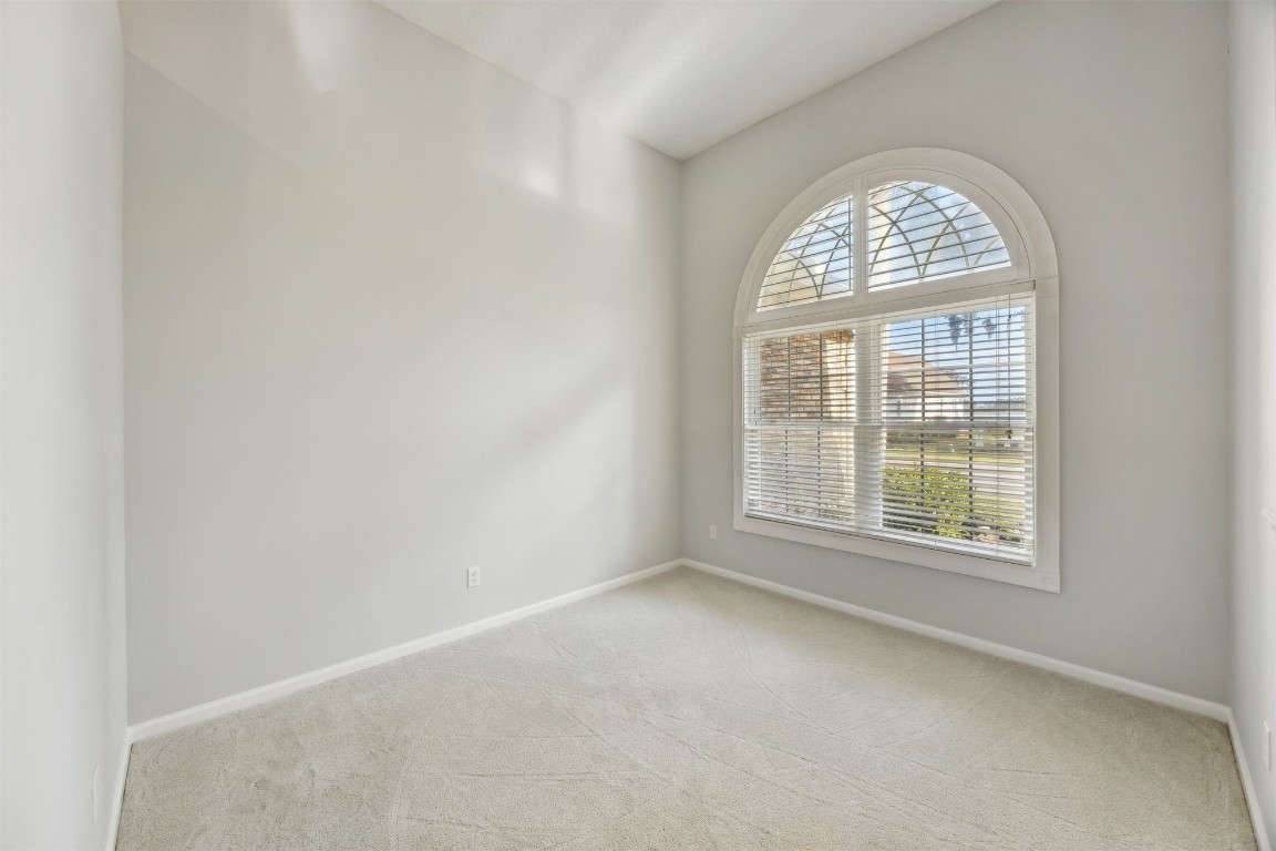 96286 Springwood Lane Fernandina Beach, FL 32034 - Photo 23 of 59 Dining room, beautiful window, natural light
