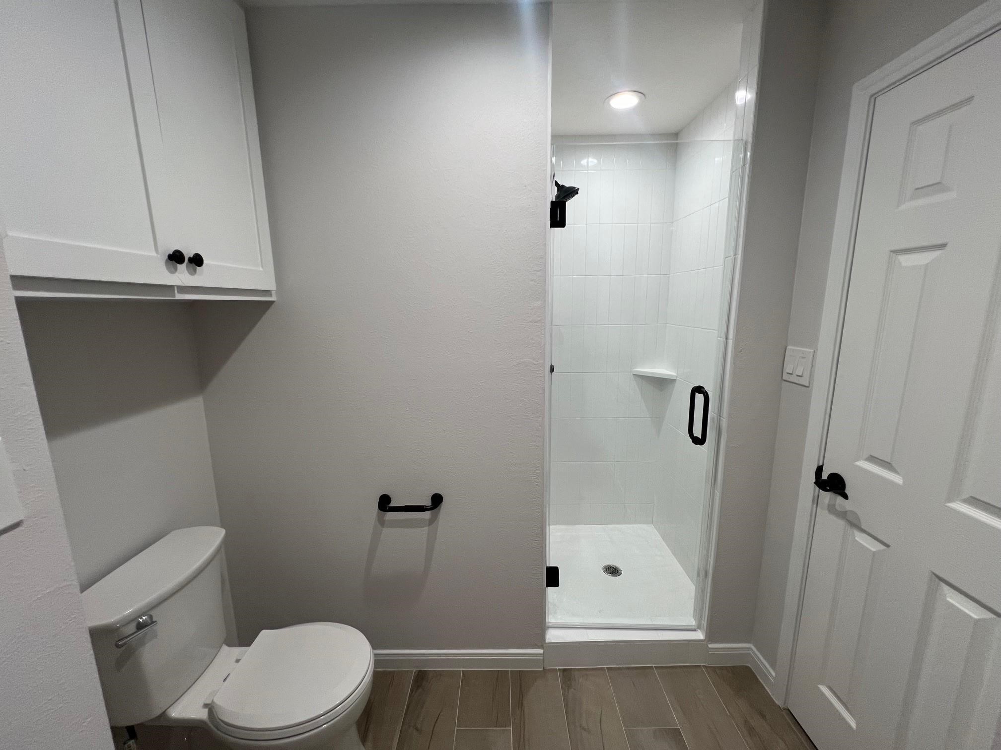 1437 Confederate Road Houston, TX 77055 - Photo 9 of 13