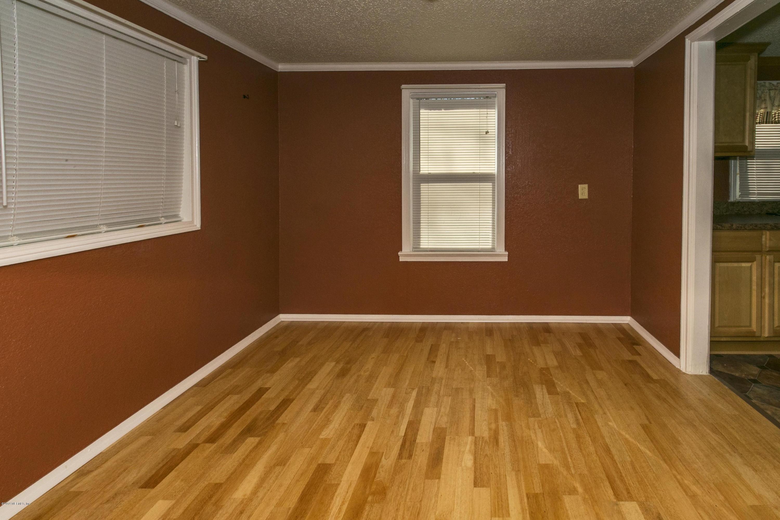11668 Wynell Road Jacksonville, FL 32218 - Photo 7 of 17 007_Dining Room
