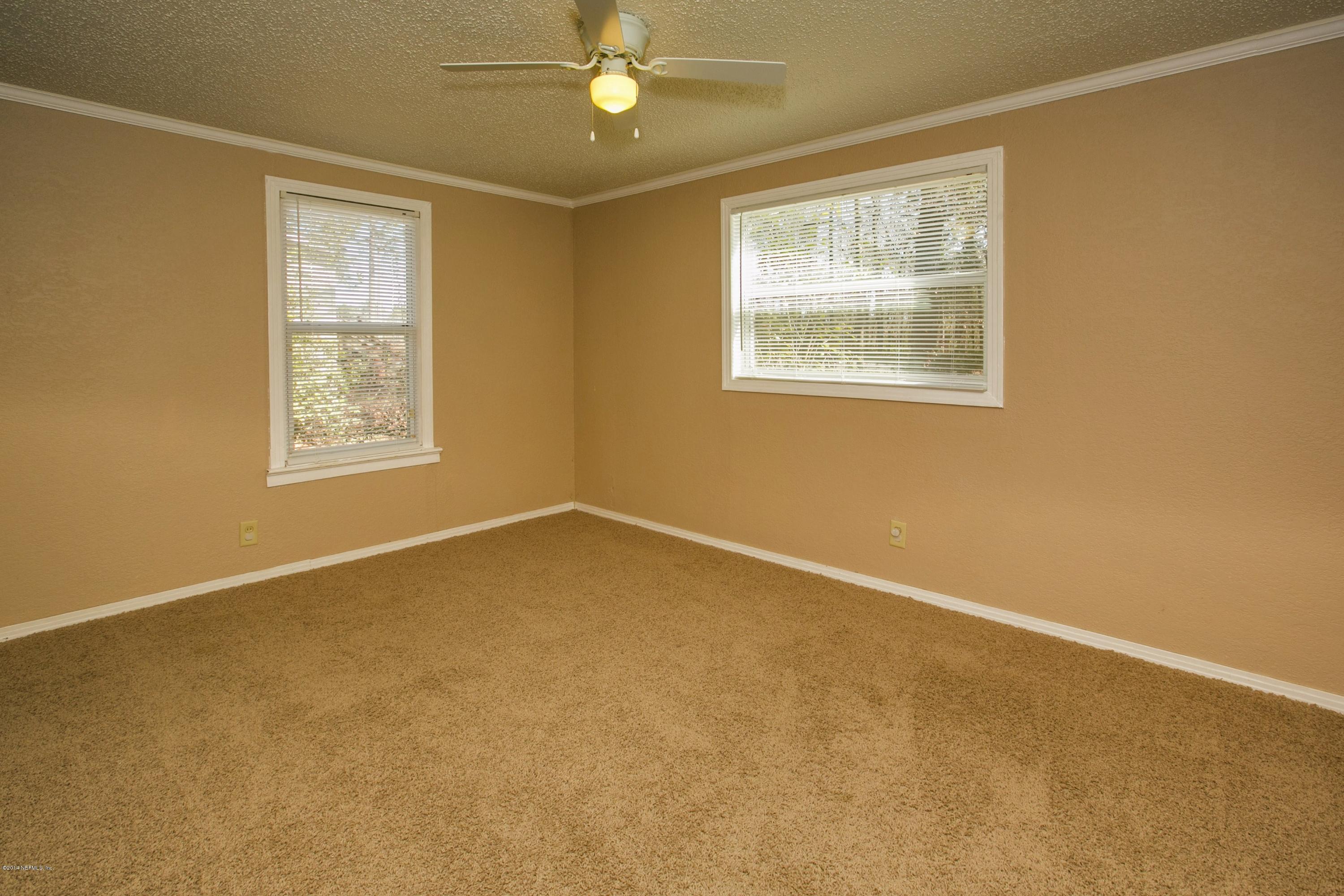 11668 Wynell Road Jacksonville, FL 32218 - Photo 10 of 17 011_Bedroom
