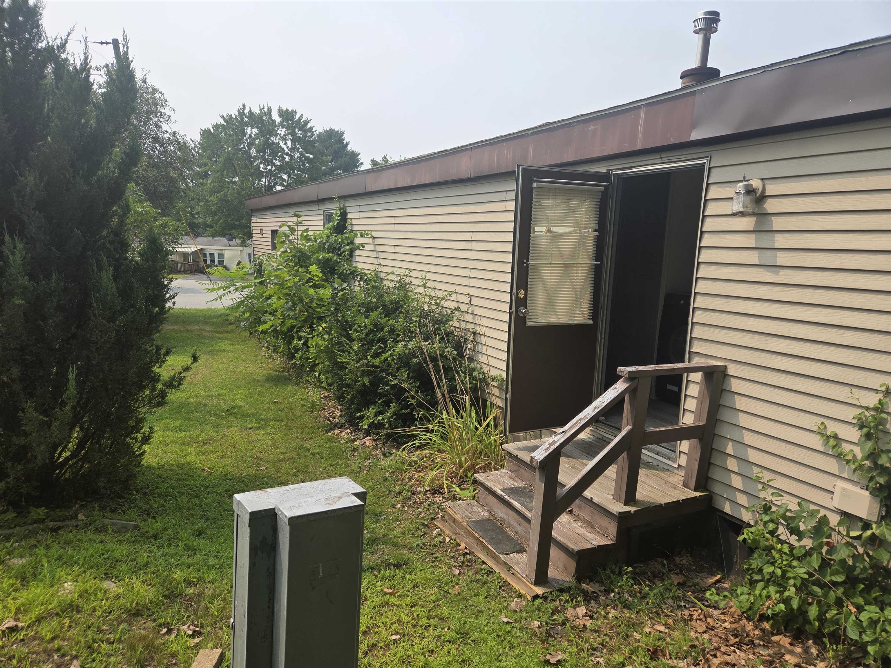 21 A Highland Avenue, Unit 21A Epping, NH 03042 - Photo 2 of 17