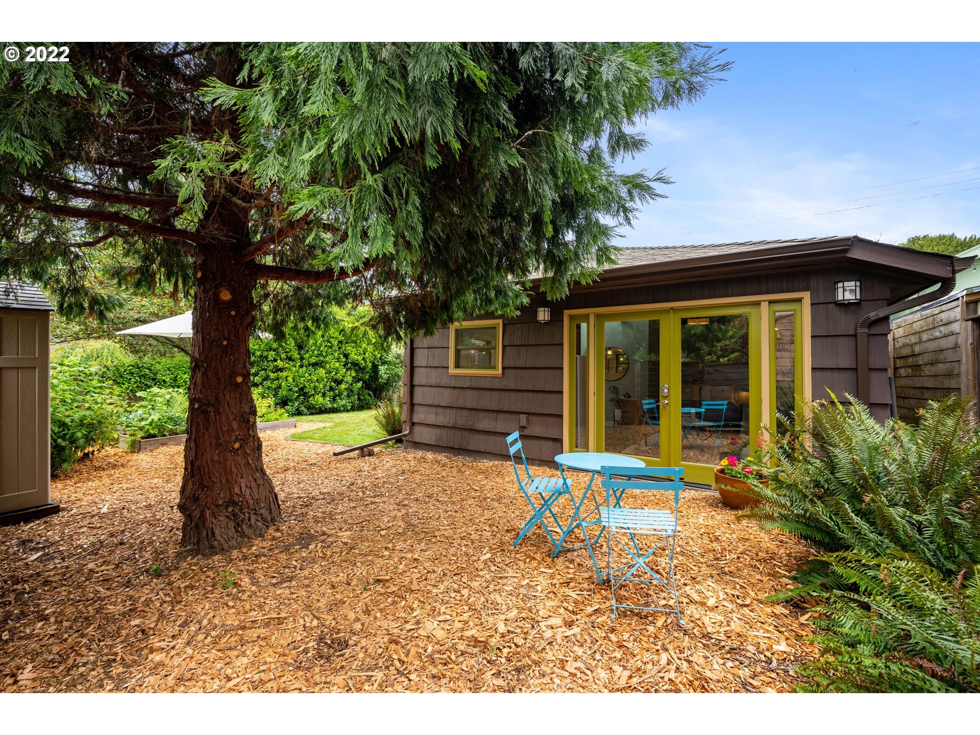 3286 Northeast Holman Street Portland, OR 97211 - Photo 22 of 25 a house view with a garden space