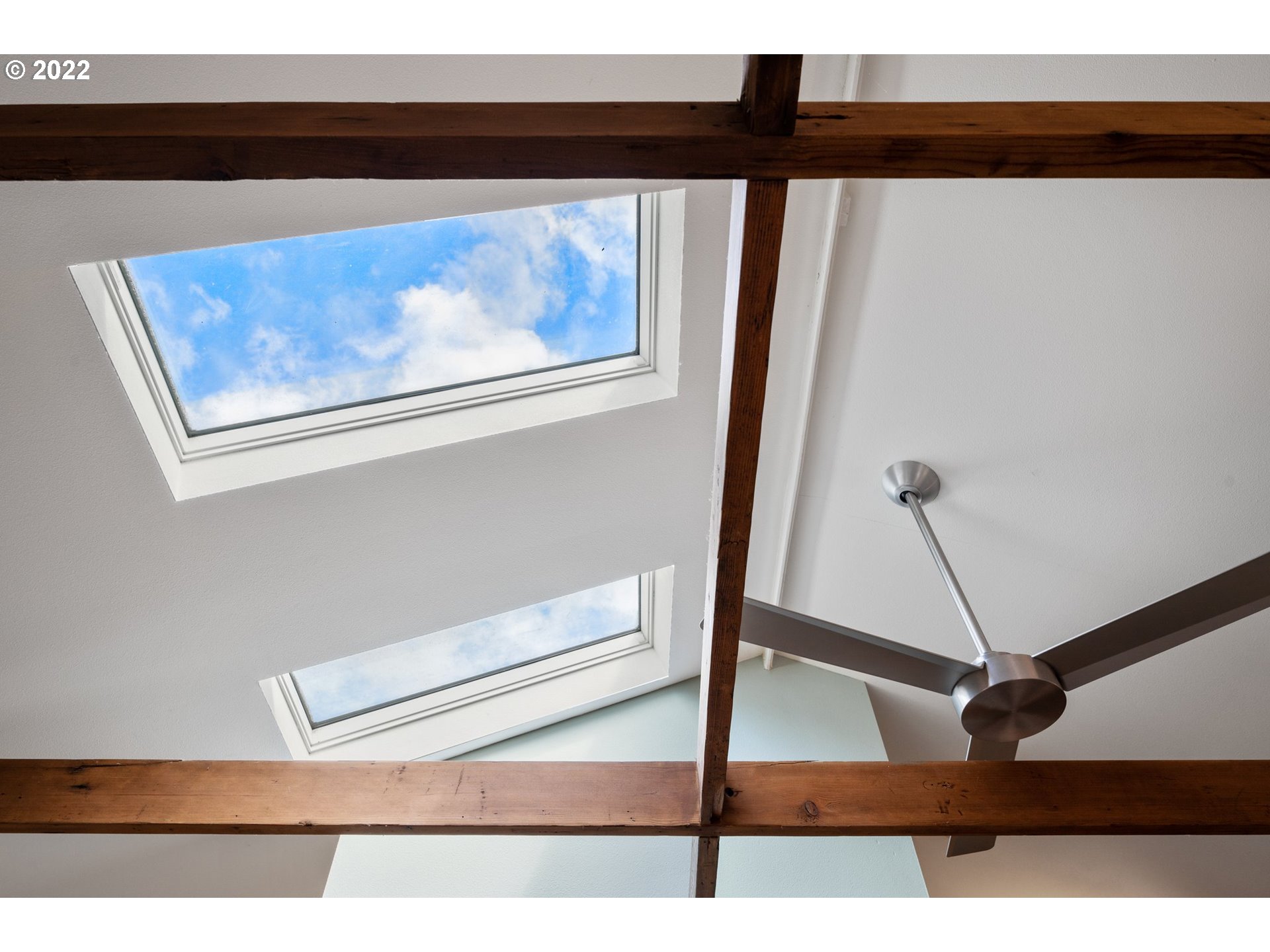 3286 Northeast Holman Street Portland, OR 97211 - Photo 7 of 25 a view of entryway