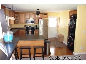 2024 North 21st Street Springfield, IL 62702 - Photo 6 of 16 Gallery Image 6