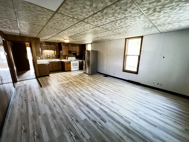 $1,150 | 123 West Waupansie Street, Unit 1, Dwight, IL 60420