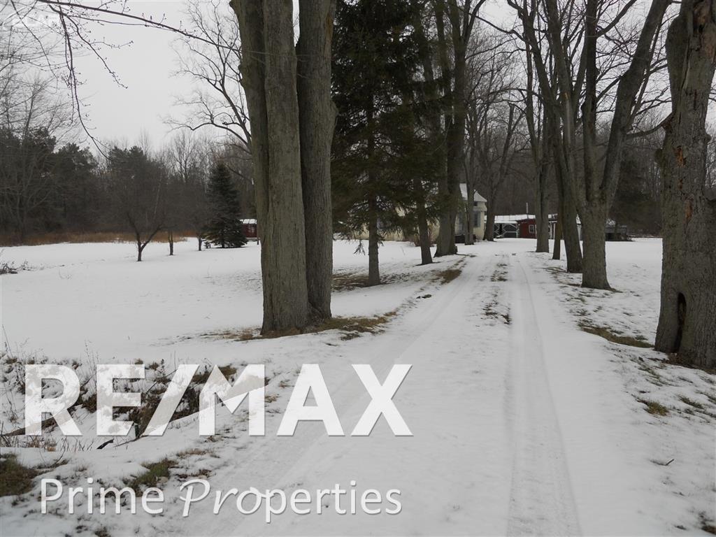 8255 Bell Road Birch Run, MI 48415 - Photo 1 of 44