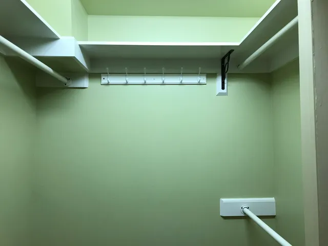 $2,349 | 356 Pennsylvania Avenue, Salem, VA 24153