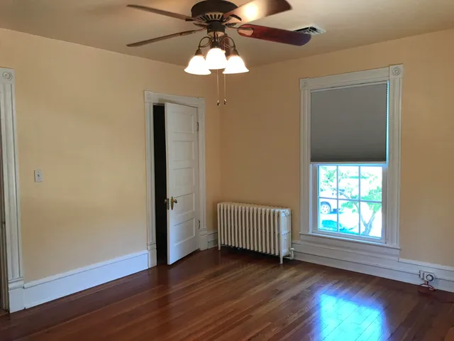 $2,349 | 356 Pennsylvania Avenue, Salem, VA 24153