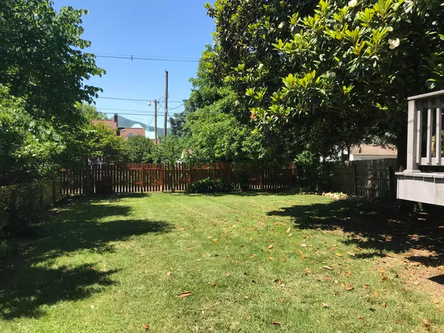 $2,349 | 356 Pennsylvania Avenue, Salem, VA 24153