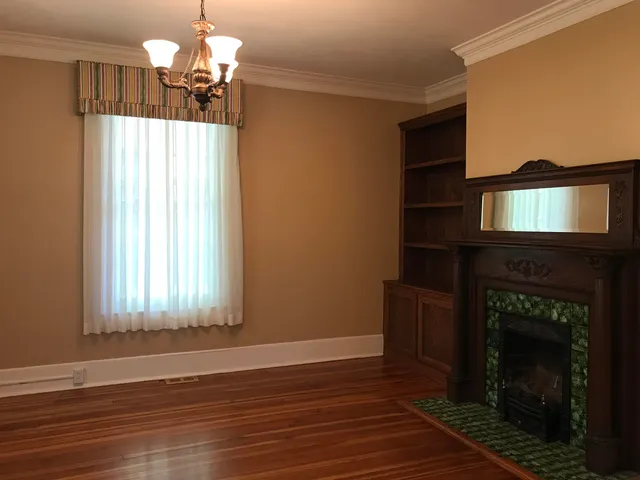 $2,349 | 356 Pennsylvania Avenue, Salem, VA 24153