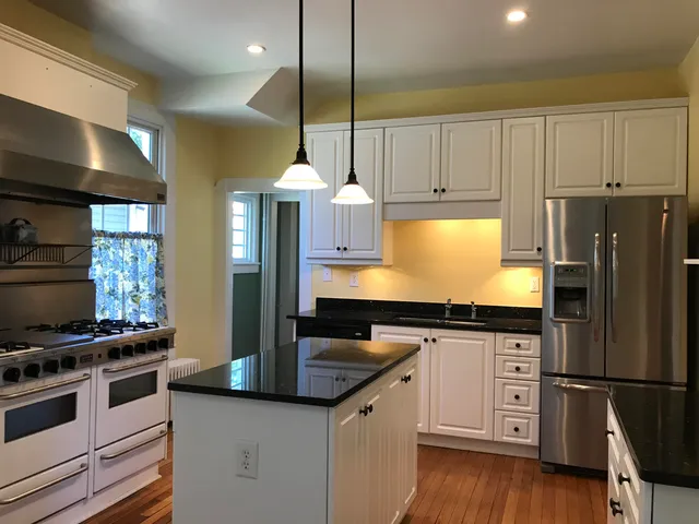 $2,349 | 356 Pennsylvania Avenue, Salem, VA 24153