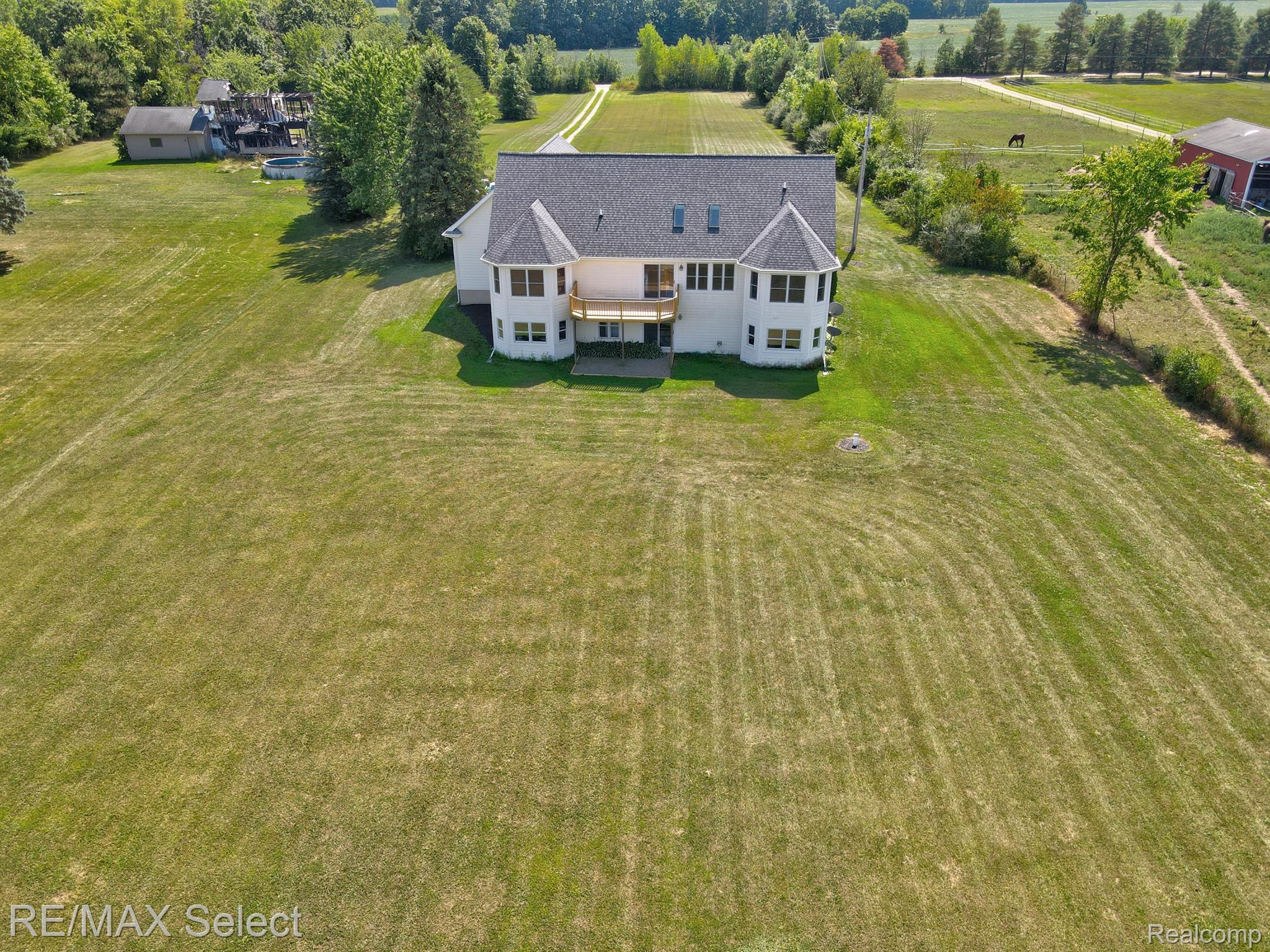 7024 Cook Road Swartz Creek, MI 48473 - Photo 30 of 30 Gallery Image 30