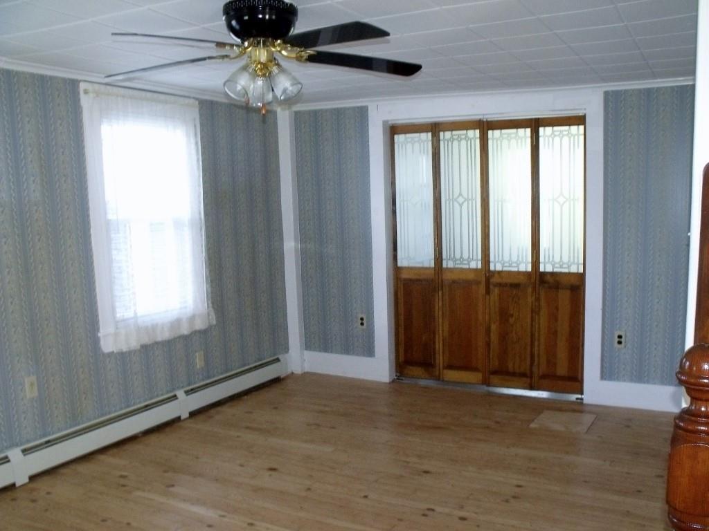 26 Towne Road Madison, ME 04950 - Photo 6 of 18 Living Room