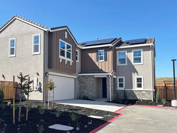 $648,794 | 3013 Brentridge Street, Lathrop, CA 95330