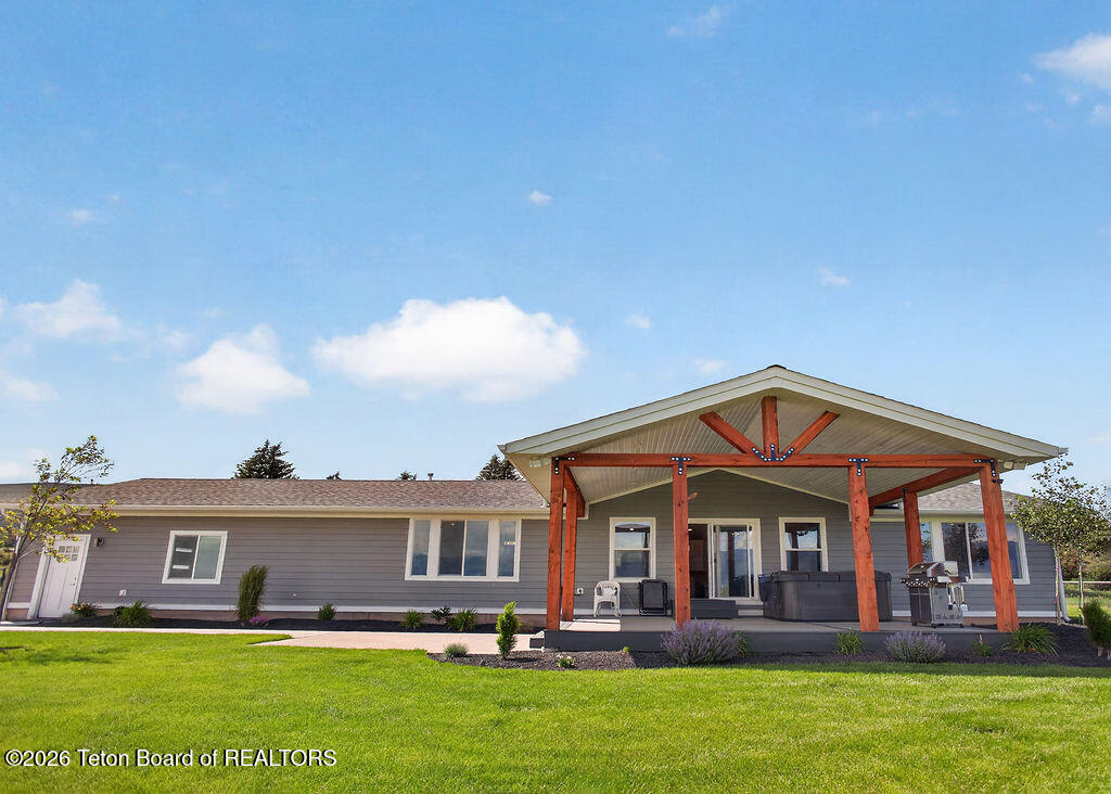 963 Stump Creek Road Auburn, WY 83111 - Photo 10 of 56 818A0112