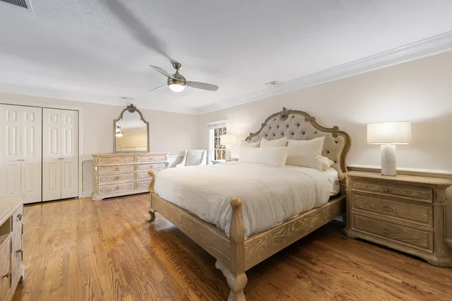 $1,100,000 | 5936 Woodland Hills Drive, Nashville, TN 37211