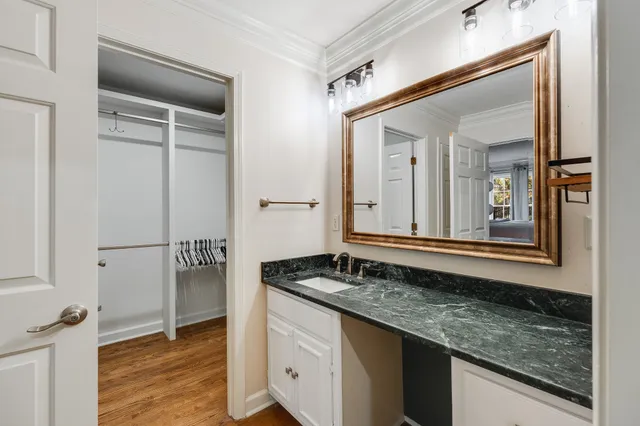 $1,100,000 | 5936 Woodland Hills Drive, Nashville, TN 37211