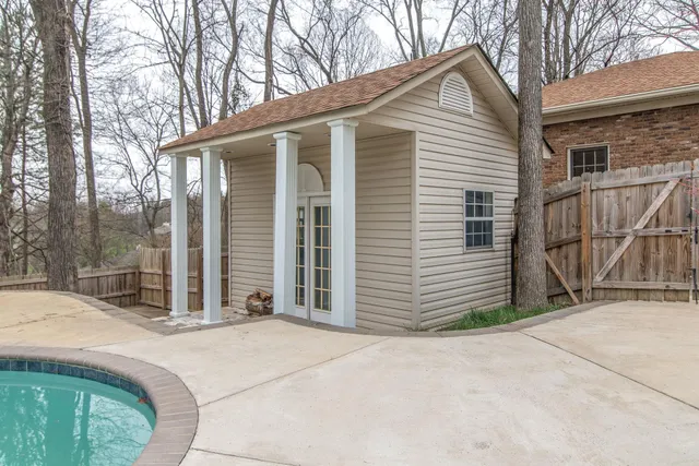 $1,100,000 | 5936 Woodland Hills Drive, Nashville, TN 37211