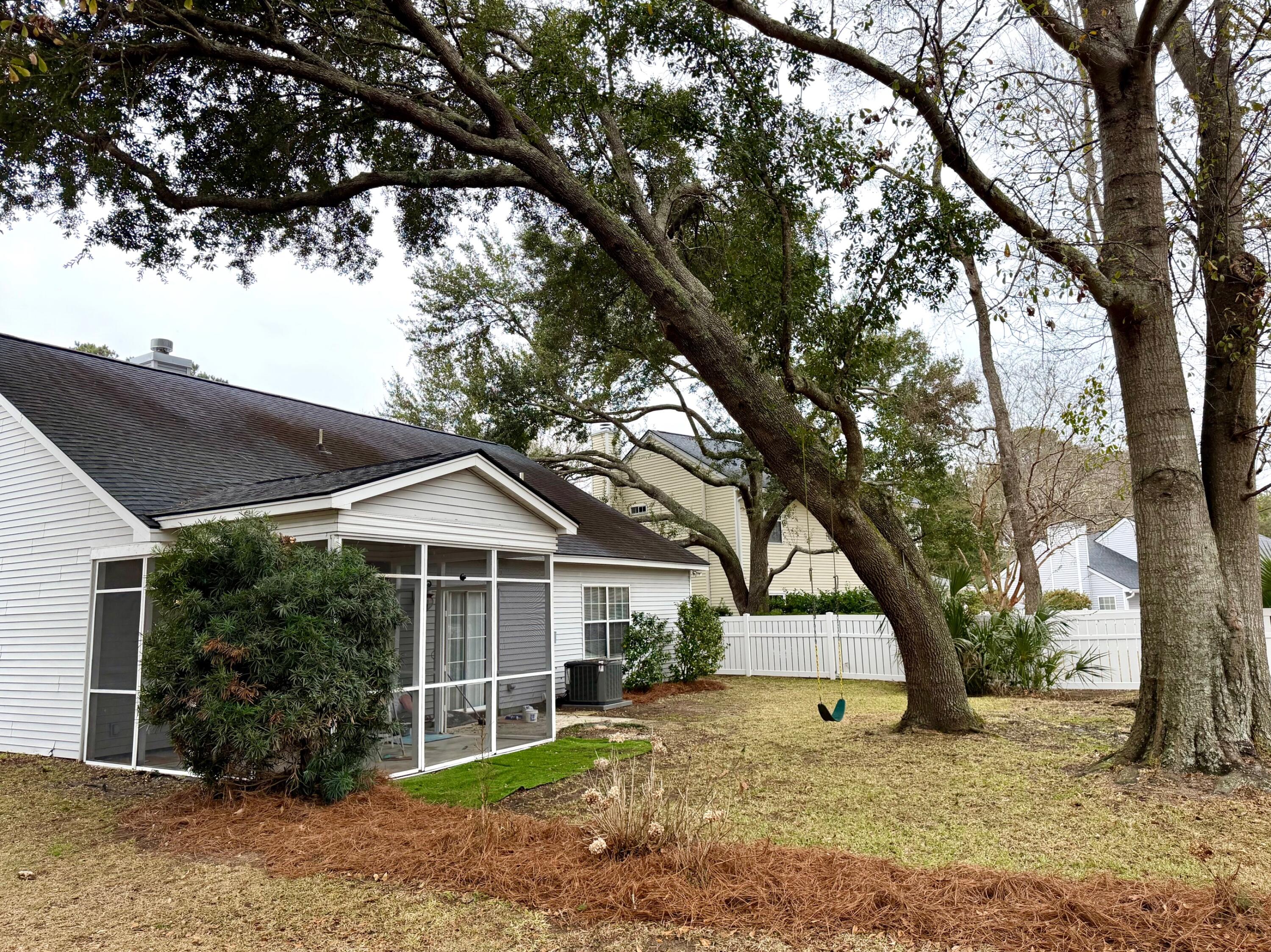 267 Mossy Oak Way Mount Pleasant, SC 29464 - Photo 26 of 27 Screened porch