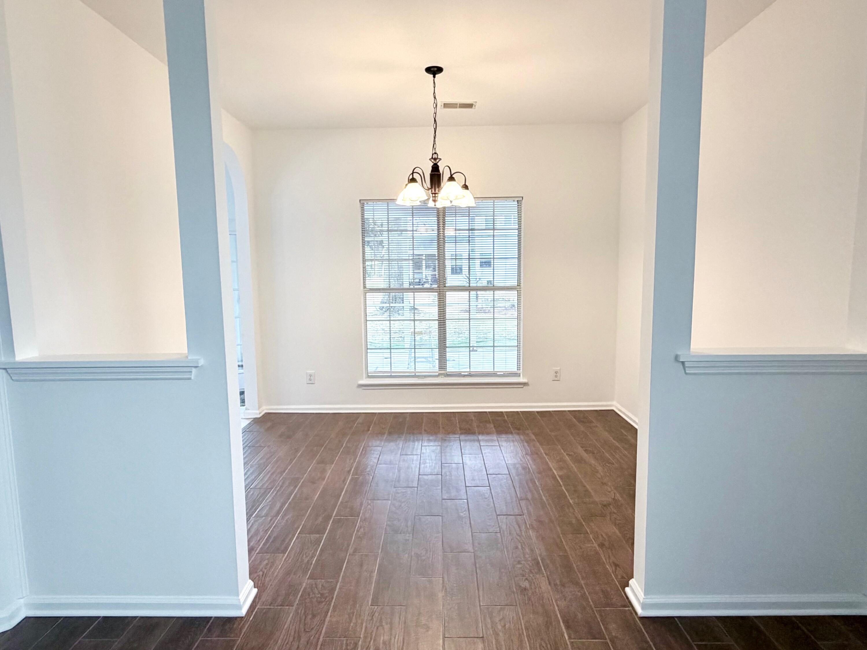 267 Mossy Oak Way Mount Pleasant, SC 29464 - Photo 5 of 27 Dining space
