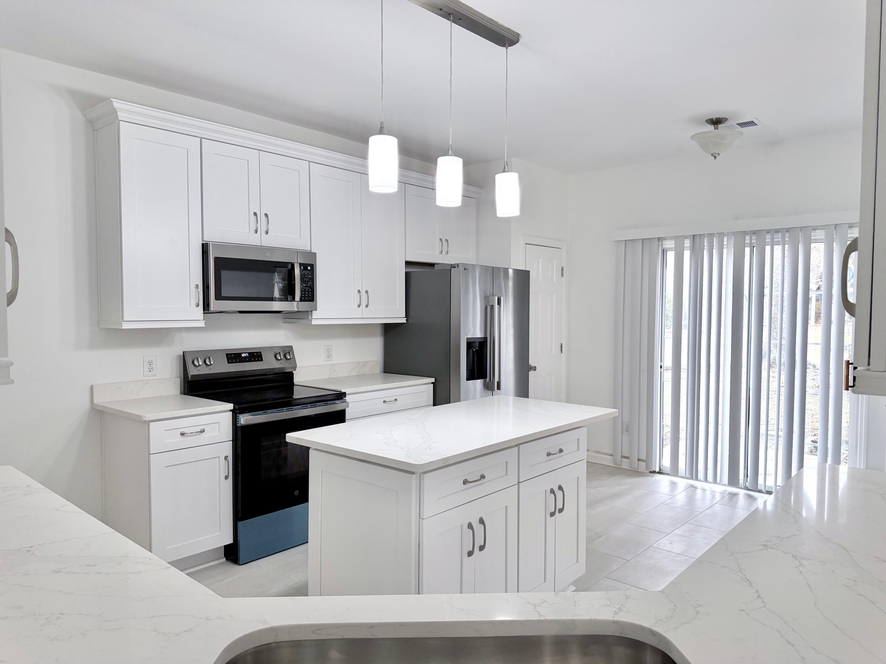 267 Mossy Oak Way Mount Pleasant, SC 29464 - Photo 6 of 27 Brand new kitchen