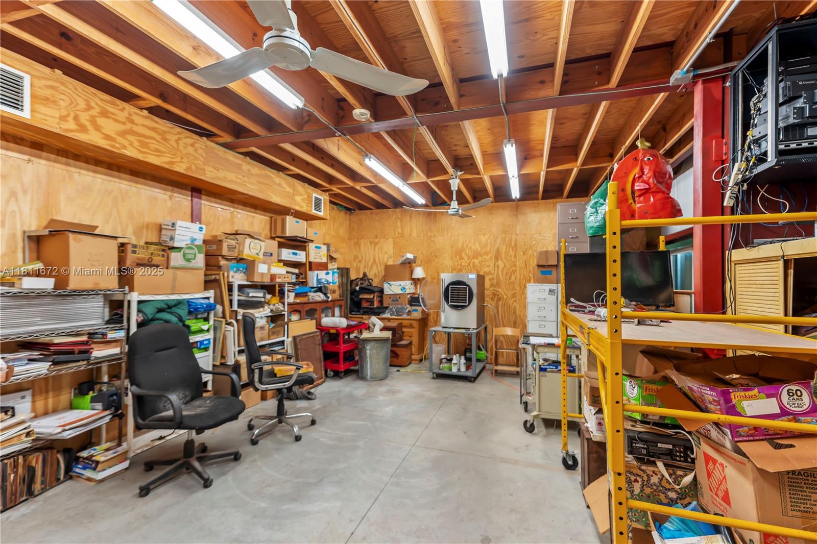 4077 Southwest 121st Terrace Davie, FL 33330 - Photo 21 of 85