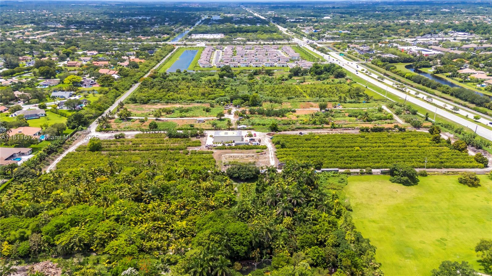 4077 Southwest 121st Terrace Davie, FL 33330 - Photo 49 of 85 a view of a city
