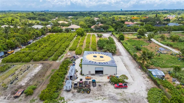 $6,300,000 | 4077 Southwest 121st Terrace, Davie, FL 33330