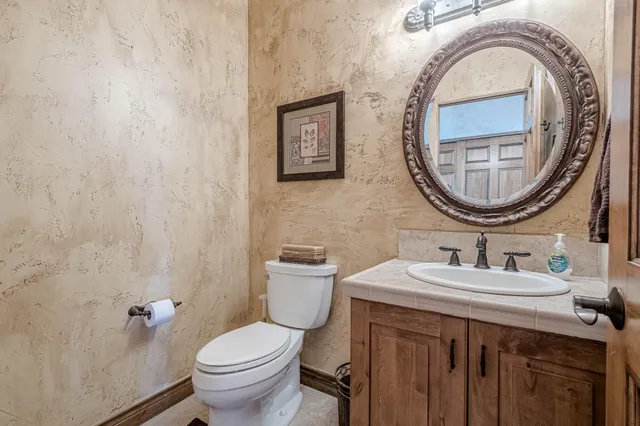 $1,900,000 | 2325 I Road, Grand Junction, CO 81505