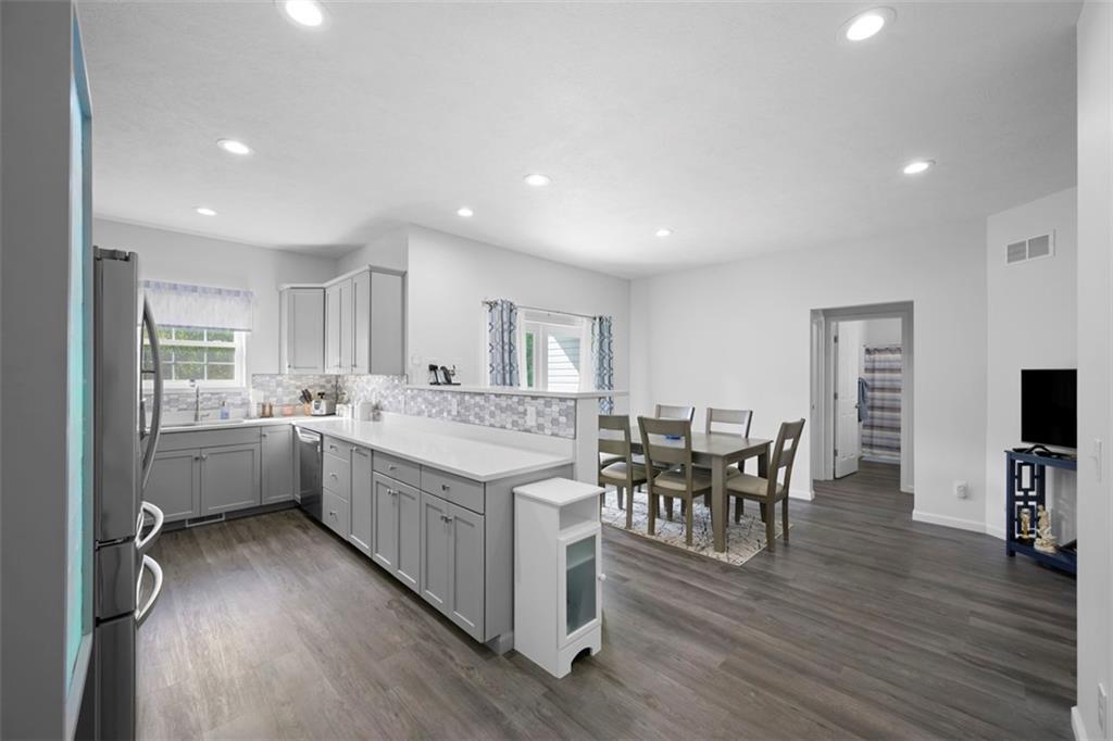 101 Cherokee Drive Beaver Falls, PA 15010 - Photo 16 of 46