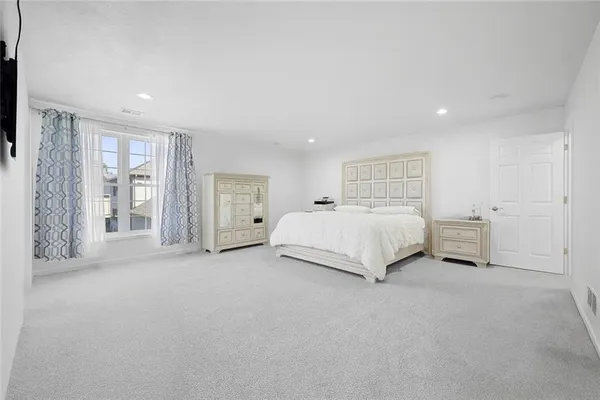 $485,000 | 101 Cherokee Drive, Beaver Falls, PA 15010