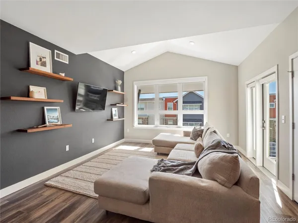$450,000 | 210 South Cherrywood Drive, Unit 303, Lafayette, CO 80026