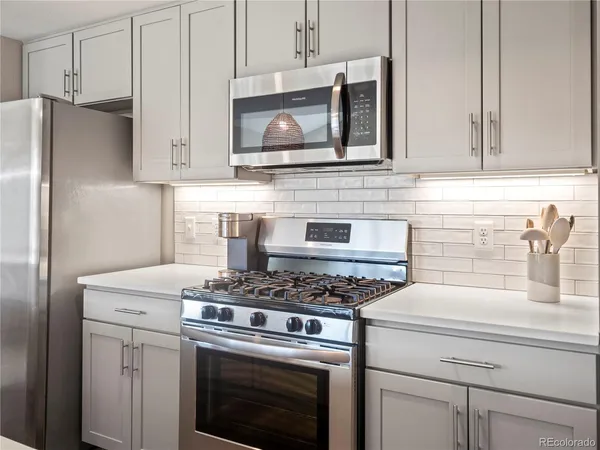 $450,000 | 210 South Cherrywood Drive, Unit 303, Lafayette, CO 80026