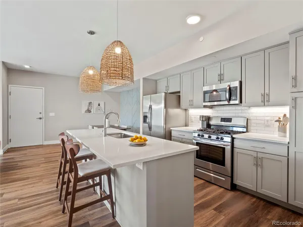$450,000 | 210 South Cherrywood Drive, Unit 303, Lafayette, CO 80026
