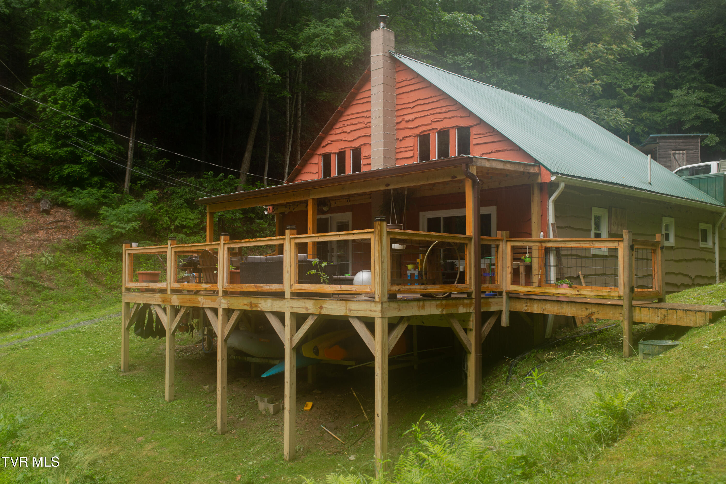 386 Tumbling Creek Road Erwin, TN 37650 - Photo 1 of 20 IMG_0597