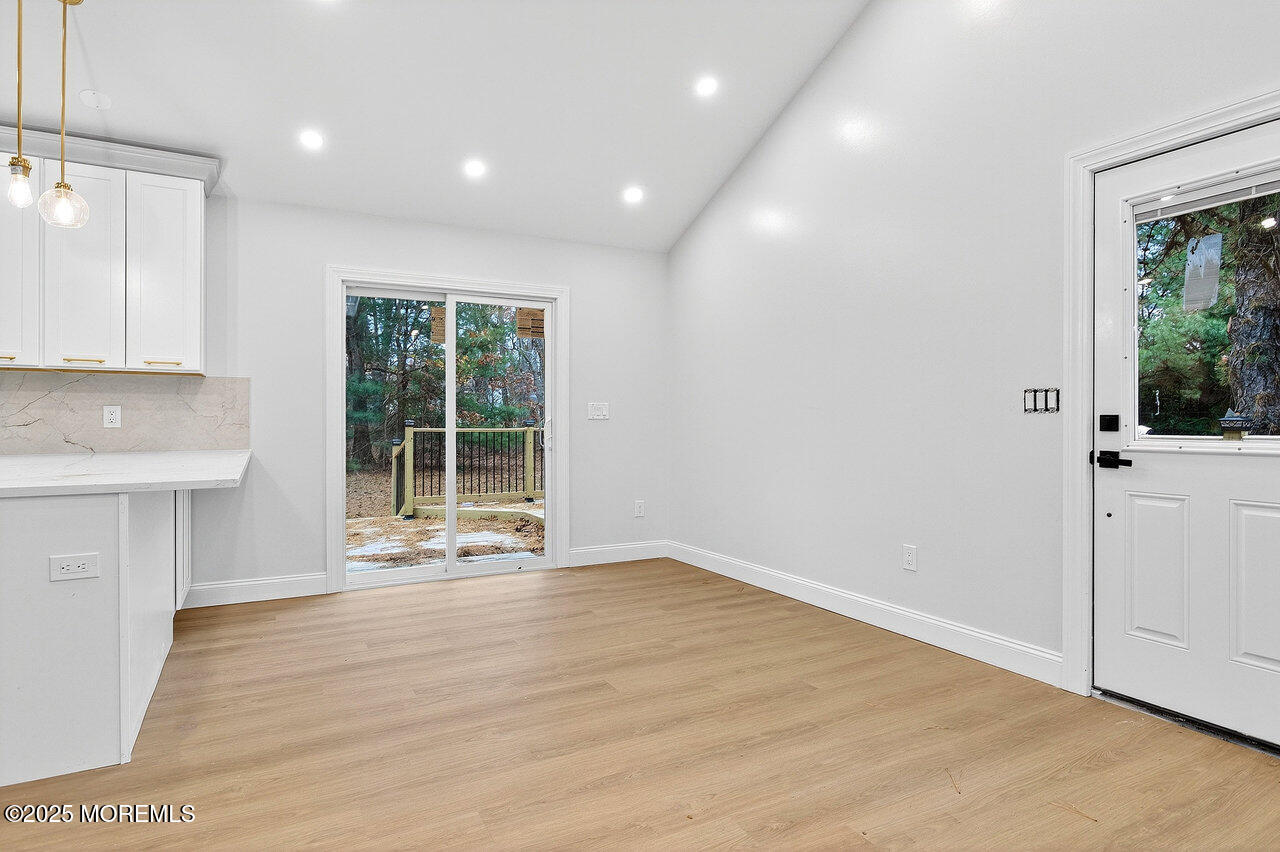 1024 West Farms Road Howell, NJ 07731 - Photo 10 of 26 019_ch1_9083_762